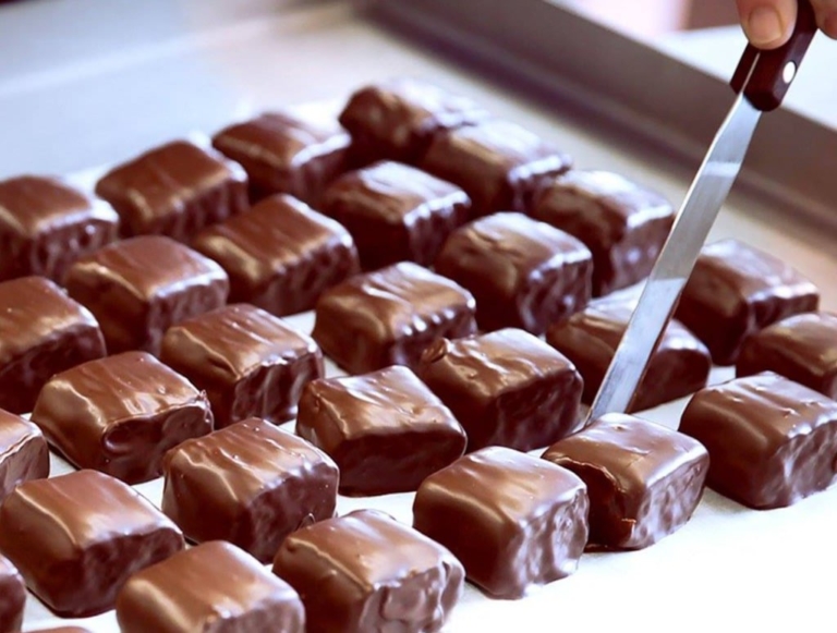 AF1QipMfUcLZ8lW7NJXn0ed9H1F iUWp sMQ P9tUCKcs1536 min 768x581