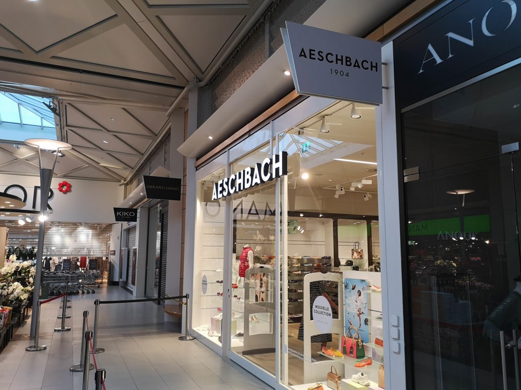 OT 61 20 076 10 Aeschbach Chavannes 02 scaled min